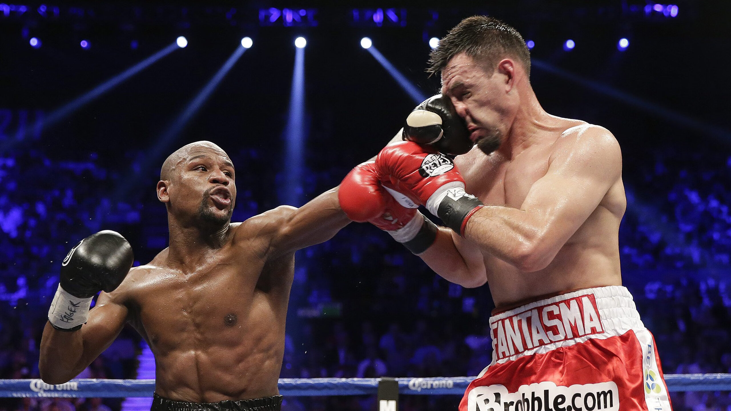 leyu平台-激烈交锋：双方拼尽全力，留下一场经典战役！，激烈冲突